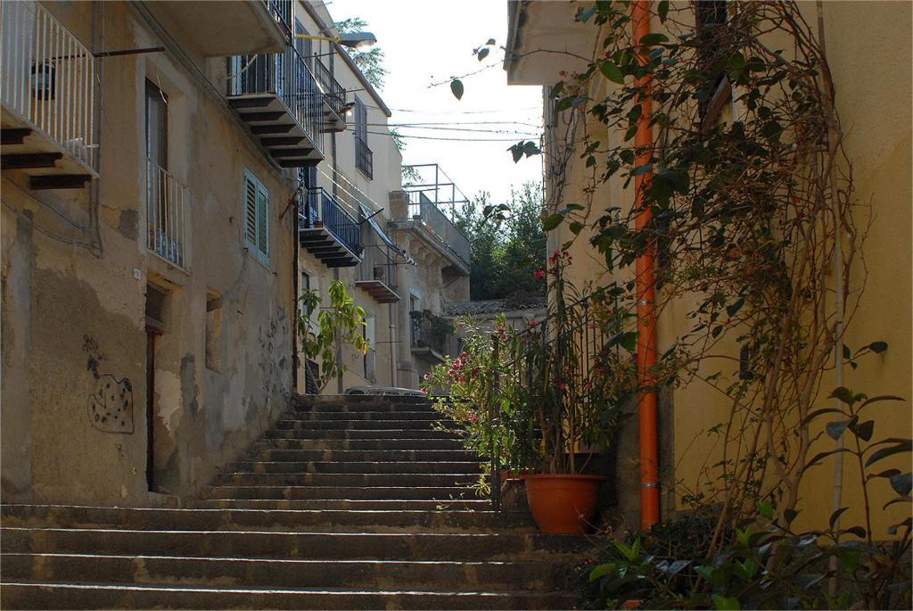 Domus Antiqua Bed & Breakfast Agrigento Exterior photo