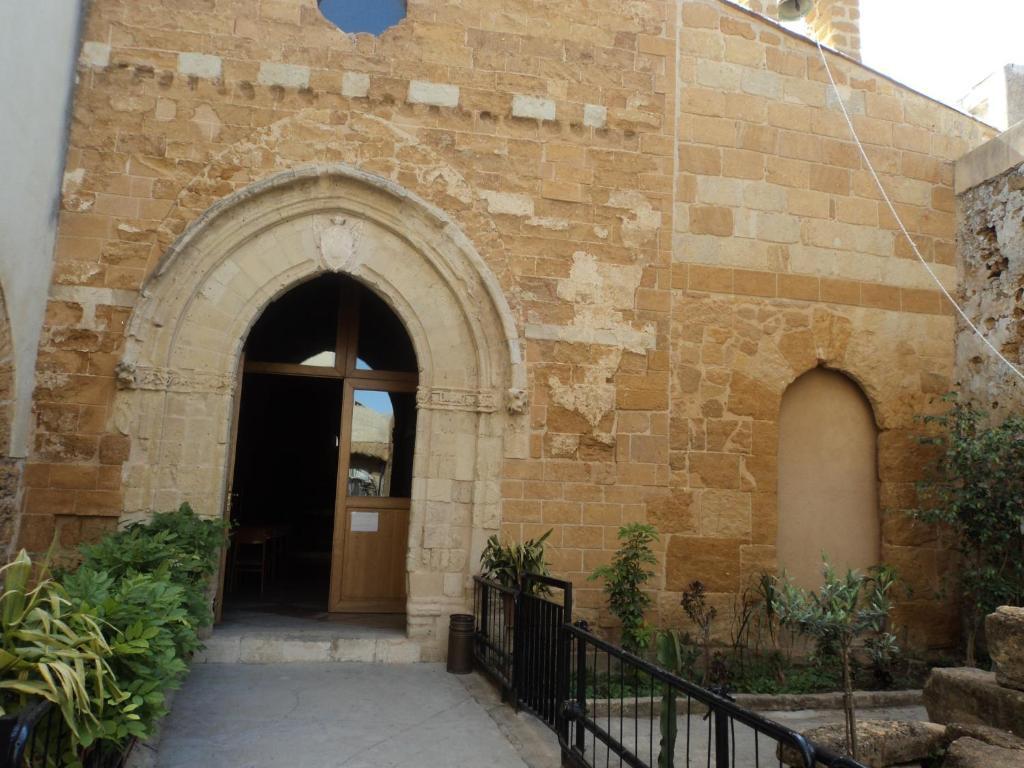Domus Antiqua Bed & Breakfast Agrigento Exterior photo